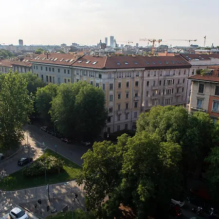 Elegant View - Beatrice D'este